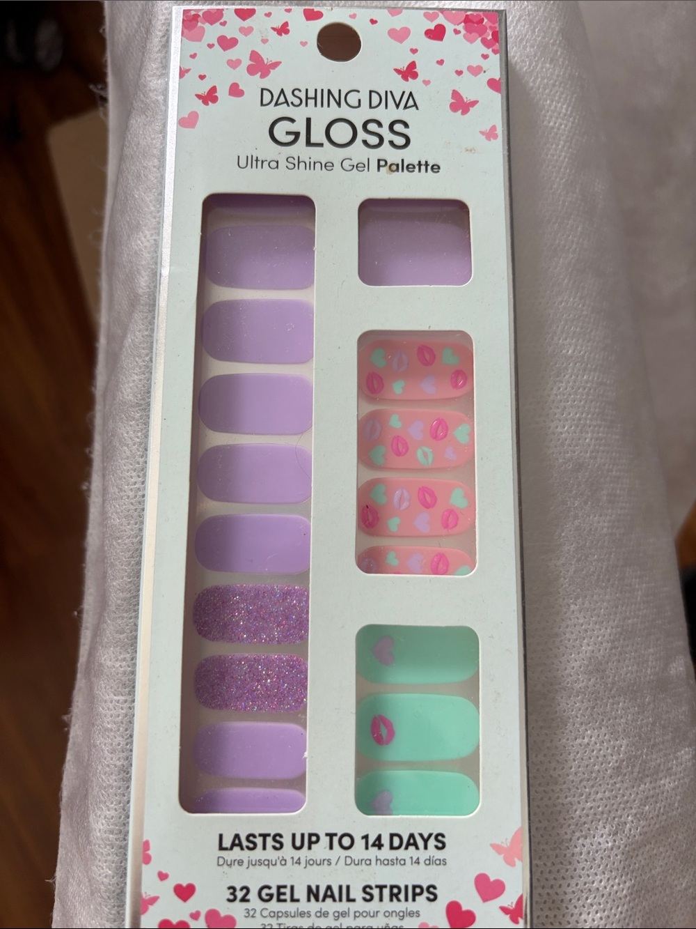 Dashing Diva pastel gel nail strips